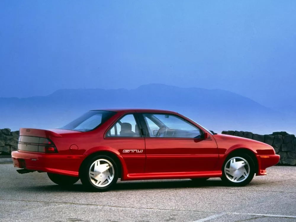Автомобиль Chevrolet Beretta Купе