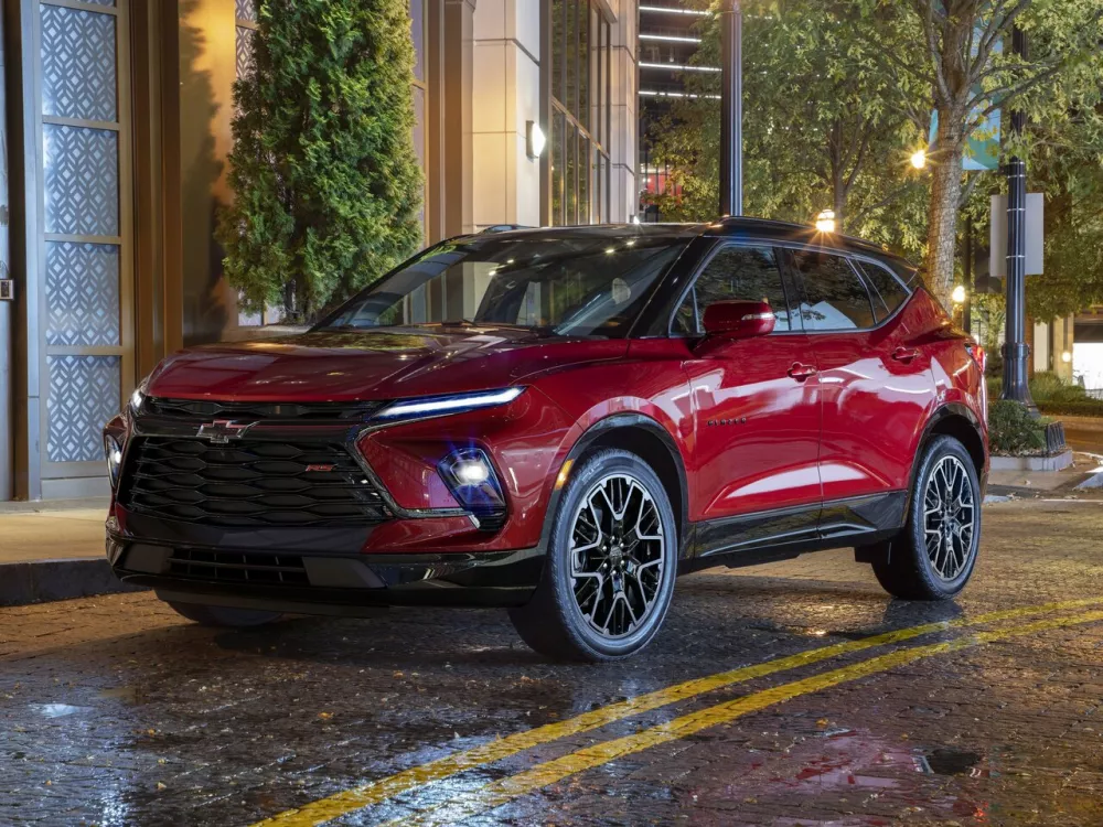Автомобиль Chevrolet Blazer III Рестайлинг Внедорожник (5 дверей)