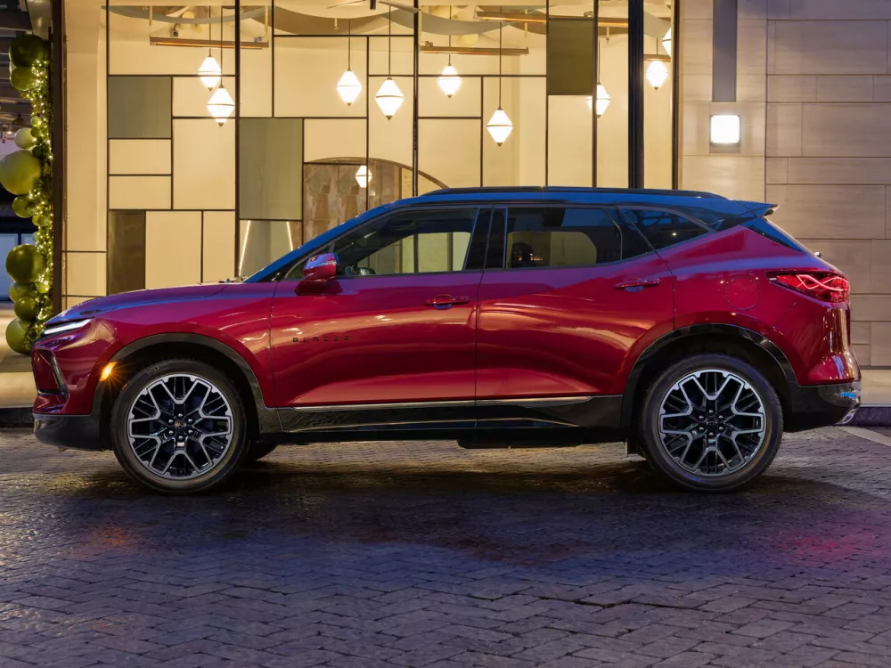 Автомобиль Chevrolet Blazer III Рестайлинг Внедорожник (5 дверей)