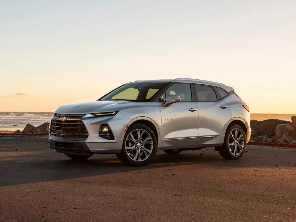 Автомобиль Chevrolet Blazer III Внедорожник (5 дверей)