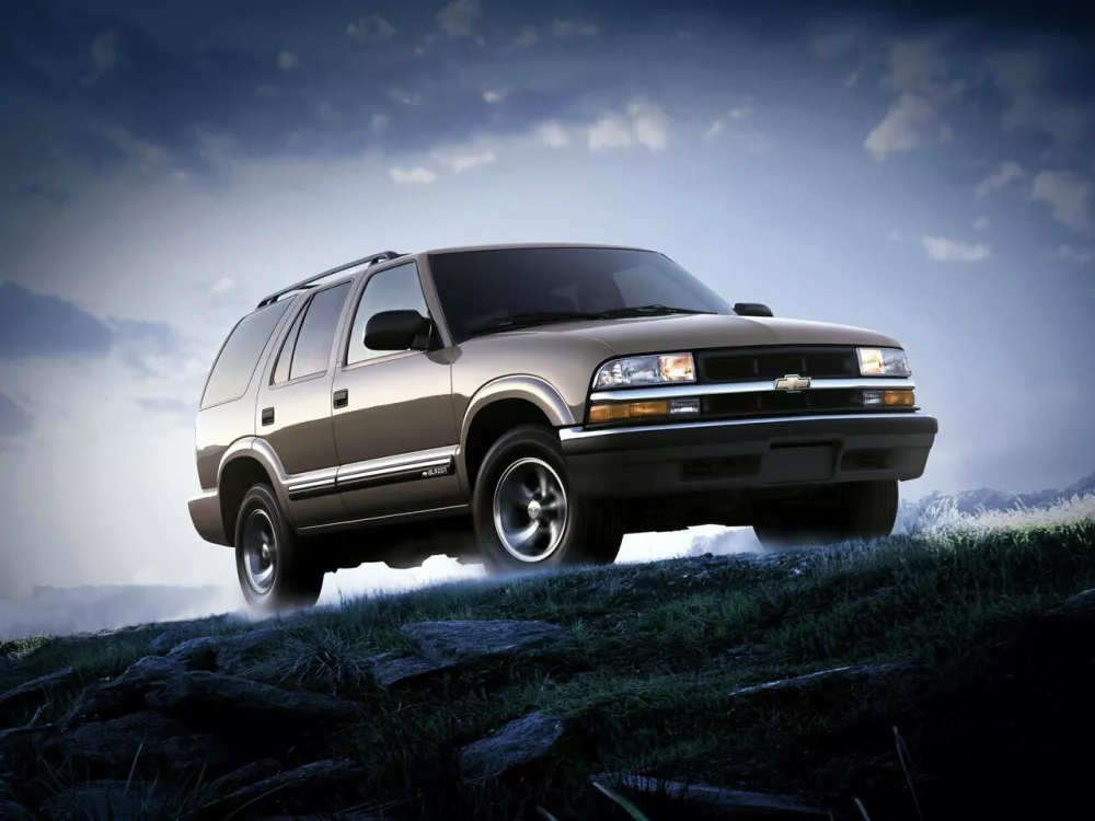 Автомобиль Chevrolet Blazer II Рестайлинг Внедорожник (5 дверей)