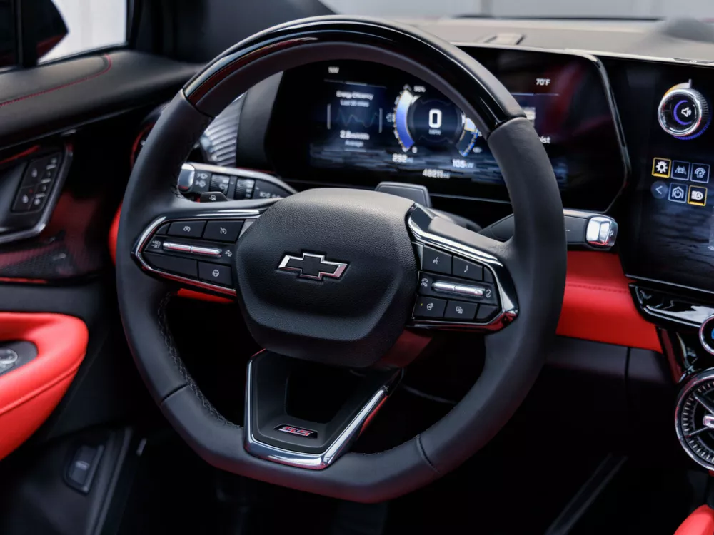 Автомобиль Chevrolet Blazer EV Внедорожник (5 дверей)