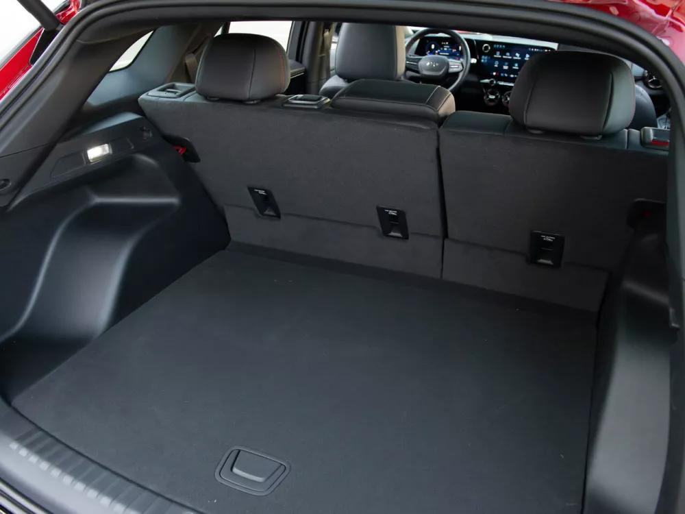 Автомобиль Chevrolet Blazer EV Внедорожник (5 дверей)