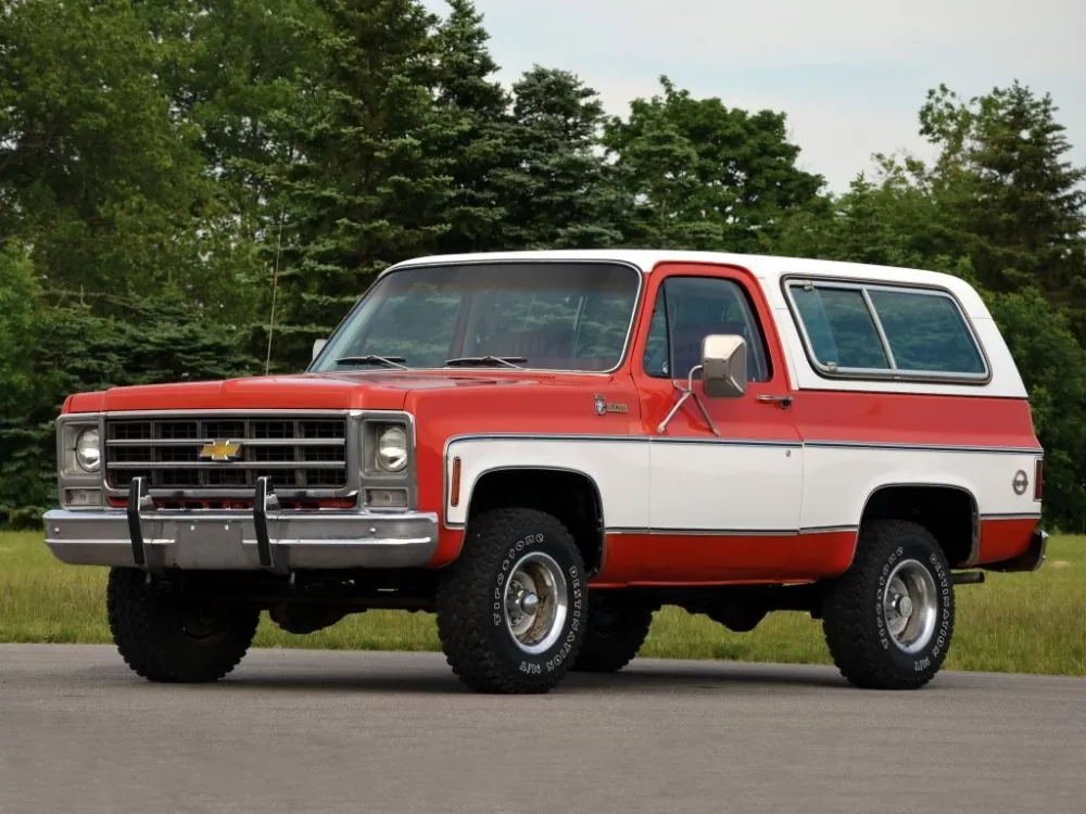 Автомобиль Chevrolet Blazer K5 II Внедорожник (3 двери)