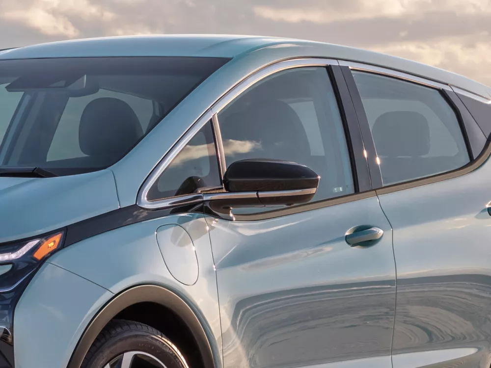 Автомобиль Chevrolet Bolt I Рестайлинг Хэтчбек (5 дверей)