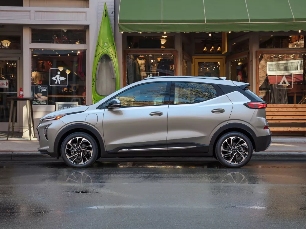 Автомобиль Chevrolet Bolt EUV Внедорожник (5 дверей)