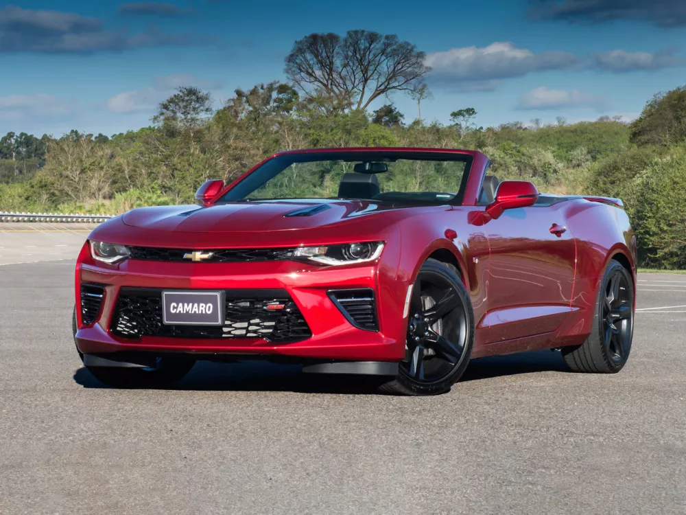 Автомобиль Chevrolet Camaro VI Кабриолет