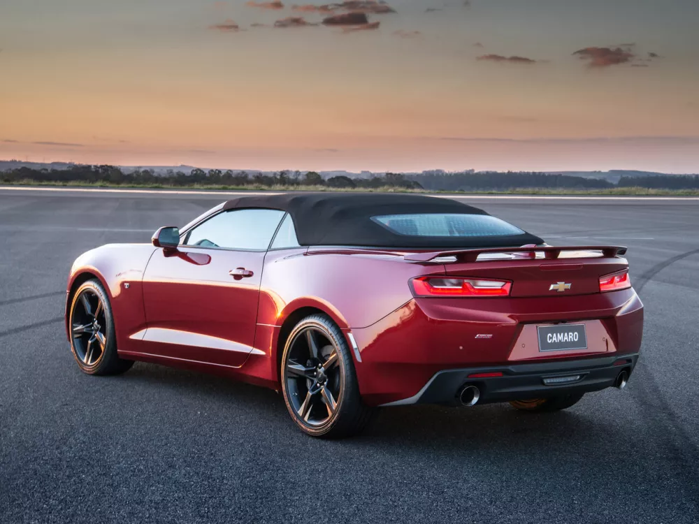 Автомобиль Chevrolet Camaro VI Кабриолет