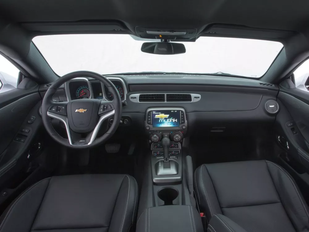 Автомобиль Chevrolet Camaro V Рестайлинг Купе