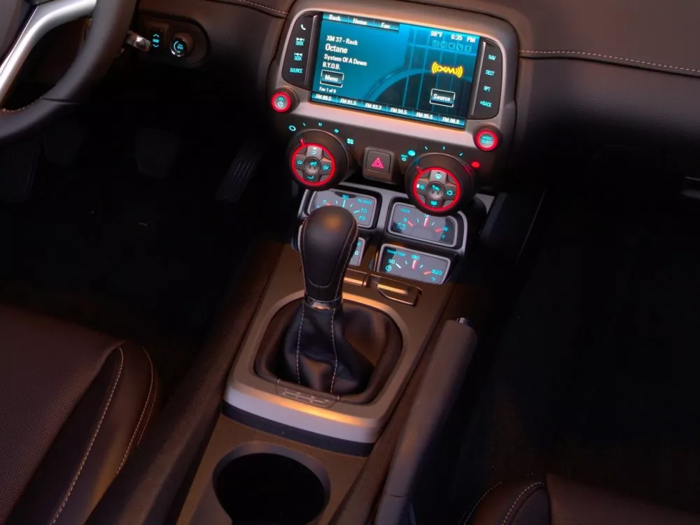 Автомобиль Chevrolet Camaro V Рестайлинг Кабриолет