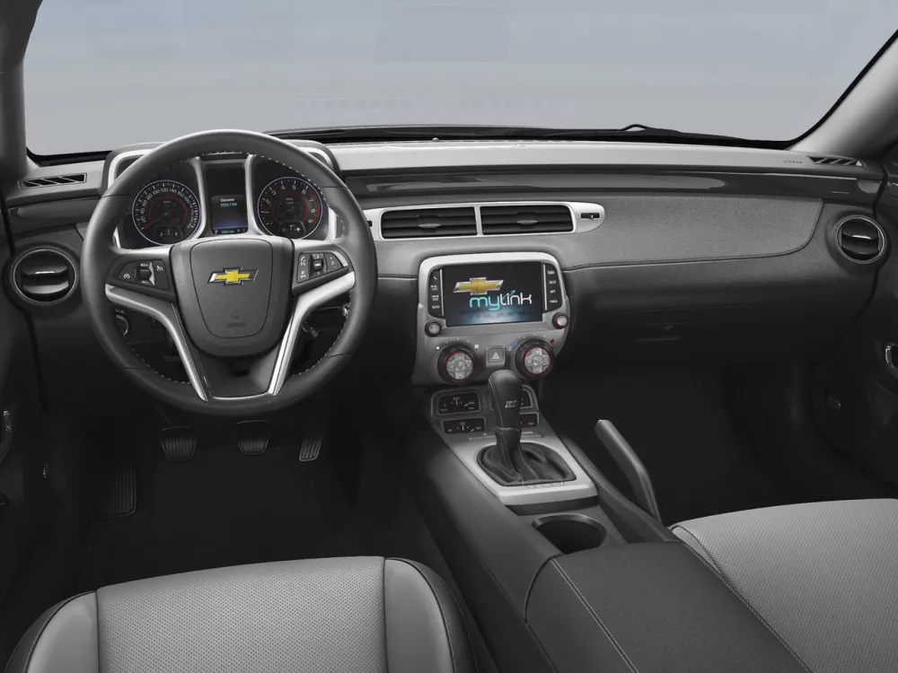 Автомобиль Chevrolet Camaro V Рестайлинг Кабриолет