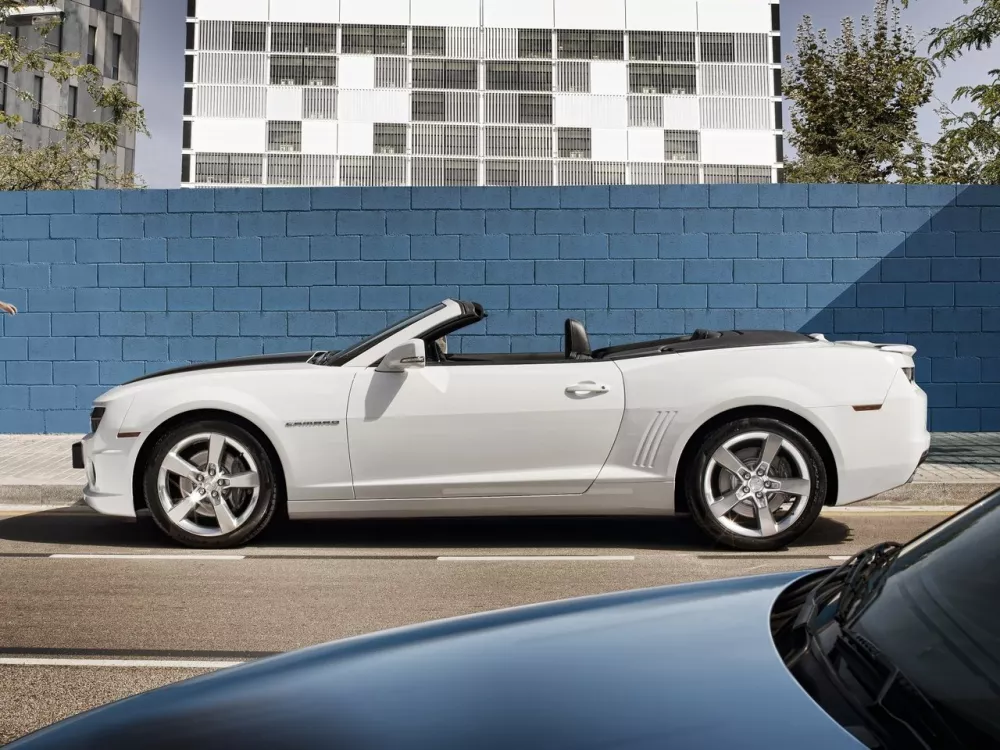 Автомобиль Chevrolet Camaro V Кабриолет