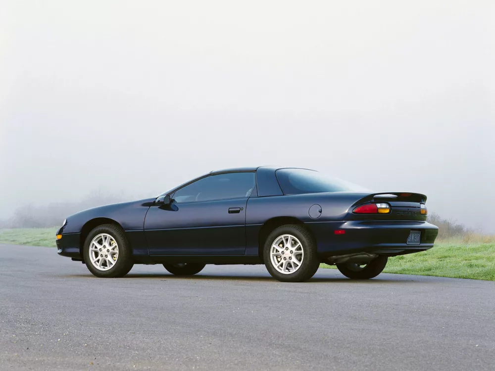 Автомобиль Chevrolet Camaro IV Рестайлинг Купе