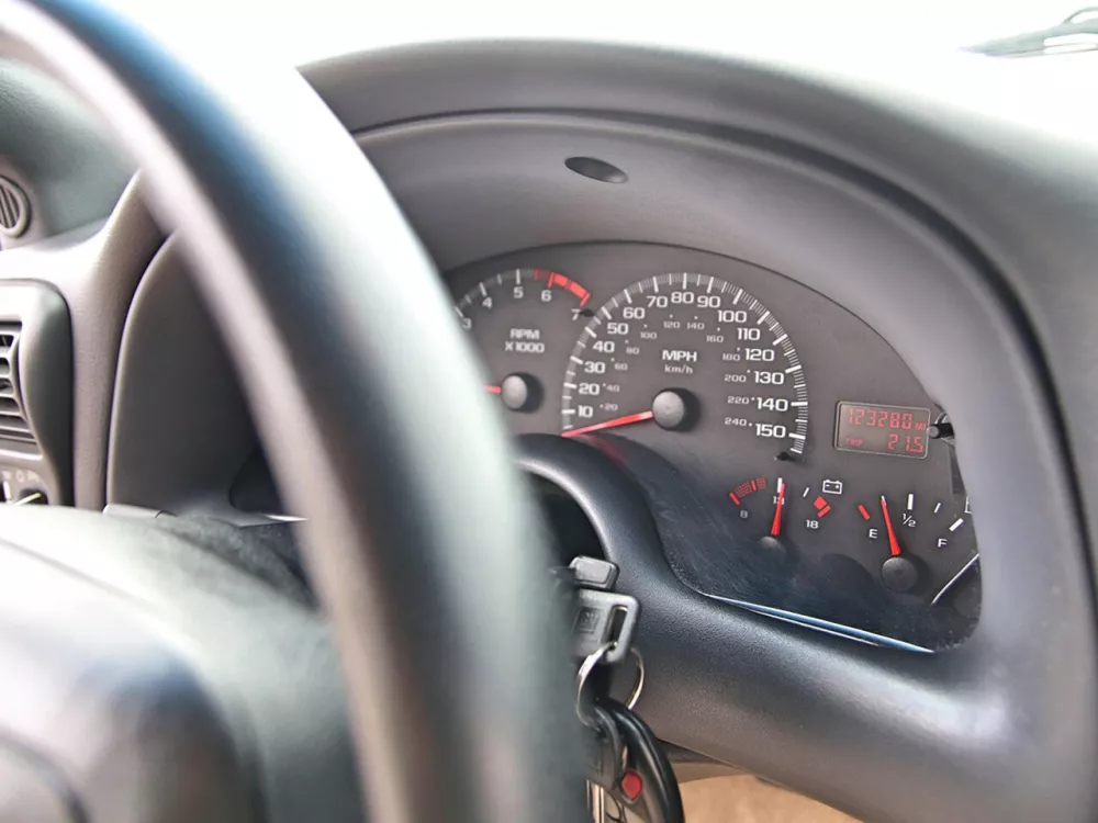 Автомобиль Chevrolet Camaro IV Рестайлинг Купе