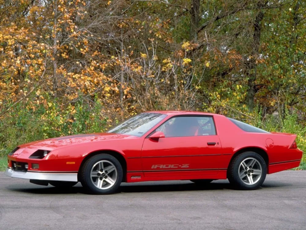 Автомобиль Chevrolet Camaro III Рестайлинг Купе