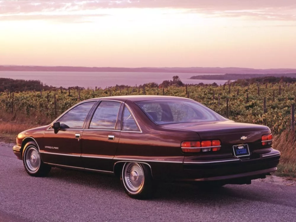 Автомобиль Chevrolet Caprice IV Седан