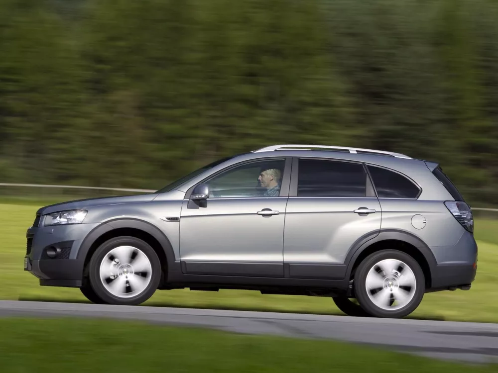 Автомобиль Chevrolet Captiva I Рестайлинг Внедорожник (5 дверей)