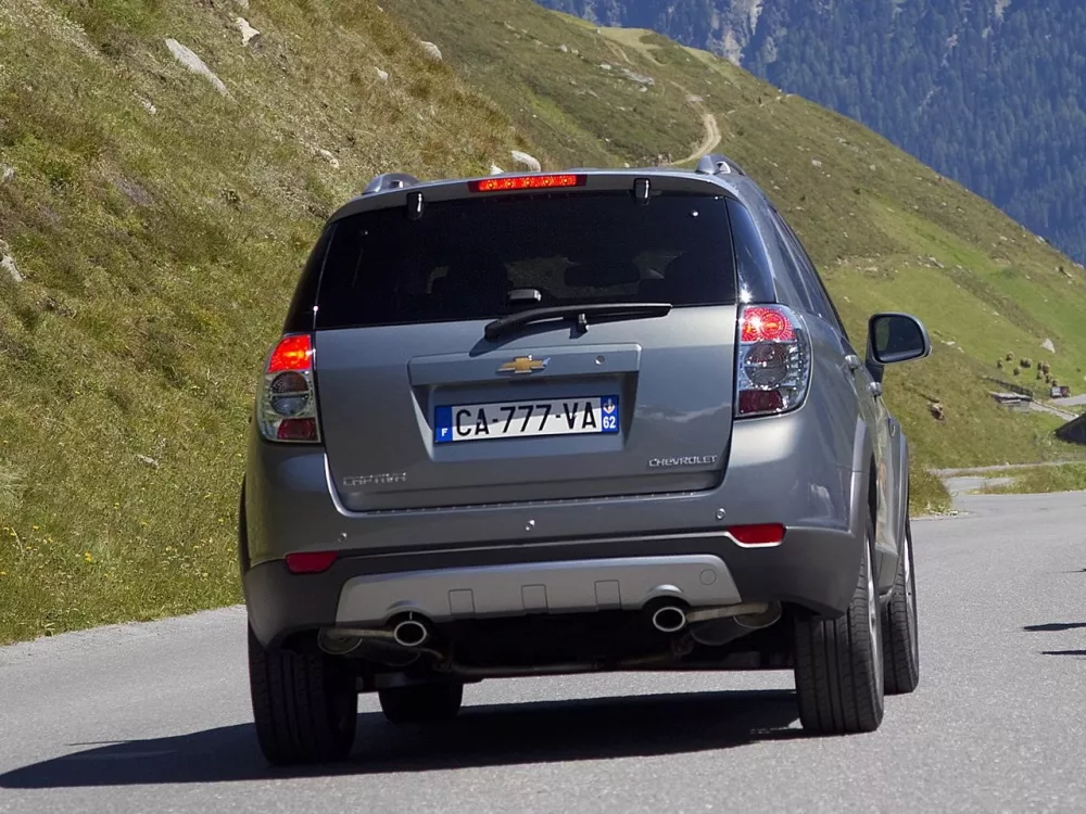 Автомобиль Chevrolet Captiva I Рестайлинг Внедорожник (5 дверей)