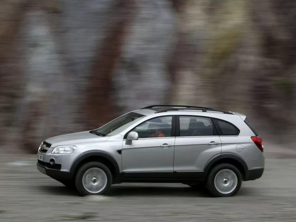 Автомобиль Chevrolet Captiva I Внедорожник (5 дверей)
