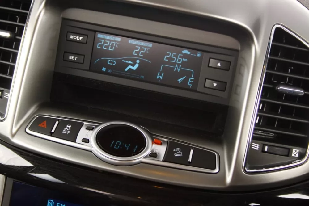 Автомобиль Chevrolet Captiva I Рестайлинг Внедорожник (5 дверей)
