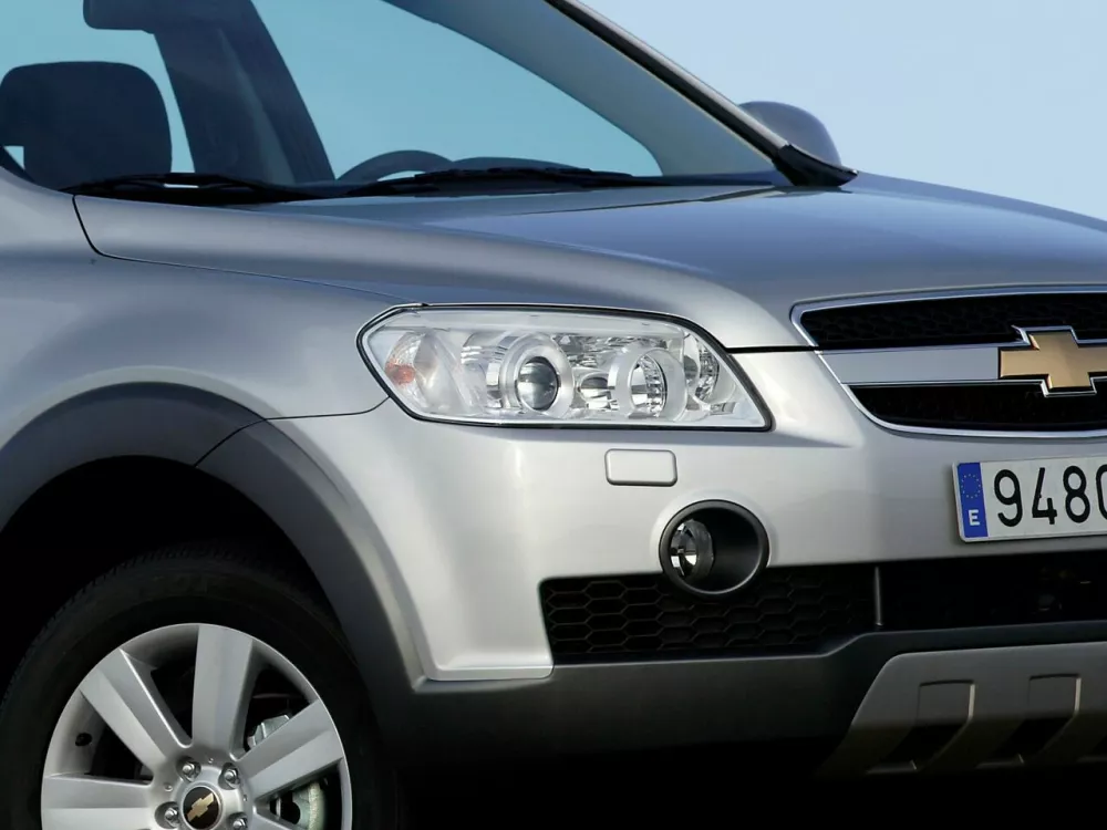 Автомобиль Chevrolet Captiva I Внедорожник (5 дверей)
