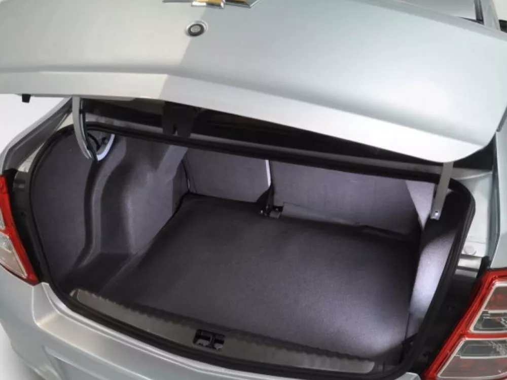 Автомобиль Chevrolet Cobalt II Рестайлинг Седан