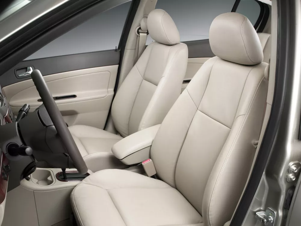 Автомобиль Chevrolet Cobalt I Седан