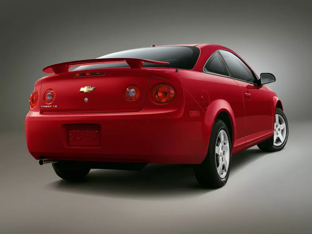 Автомобиль Chevrolet Cobalt I Купе