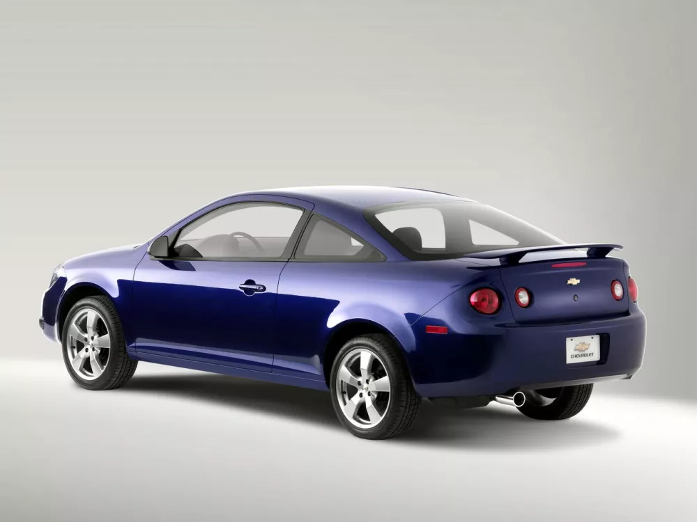 Автомобиль Chevrolet Cobalt I Купе