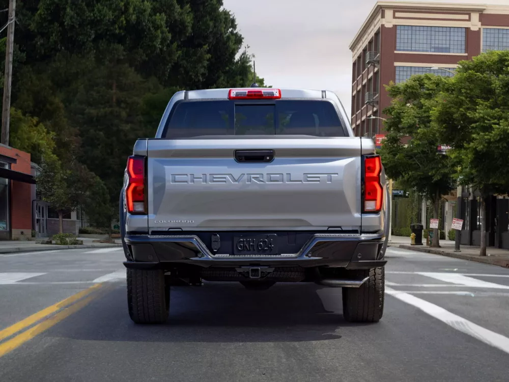 Автомобиль Chevrolet Colorado III Пикап Двойная кабина