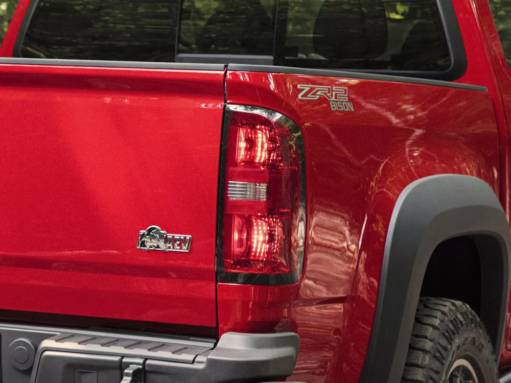 Автомобиль Chevrolet Colorado II Пикап Двойная кабина ZR2 Crew Cab