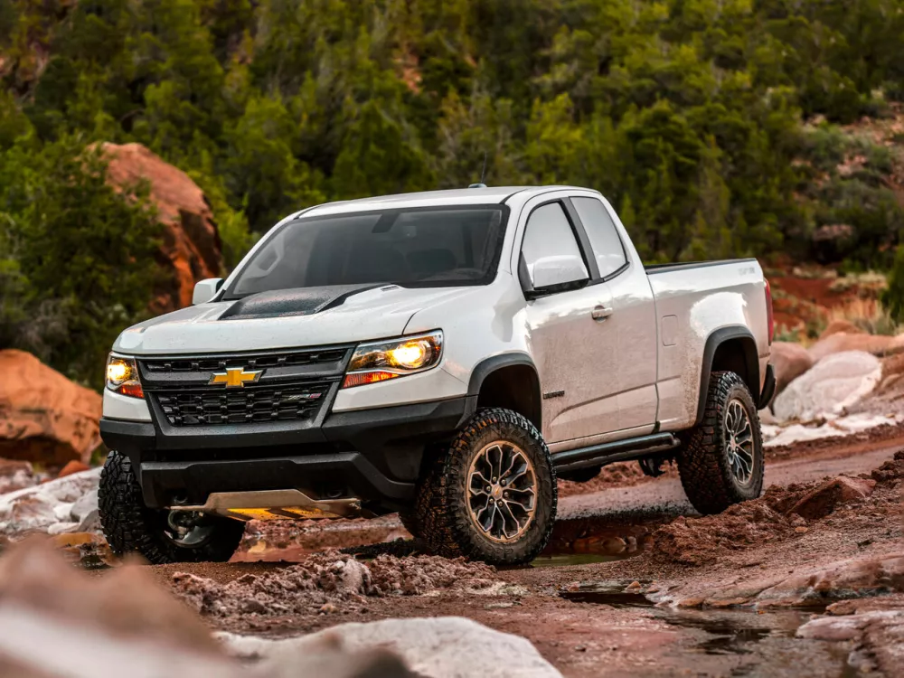 Автомобиль Chevrolet Colorado II Пикап Полуторная кабина ZR2 Extended Cab