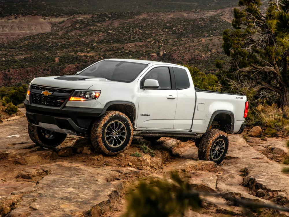 Автомобиль Chevrolet Colorado II Пикап Полуторная кабина ZR2 Extended Cab