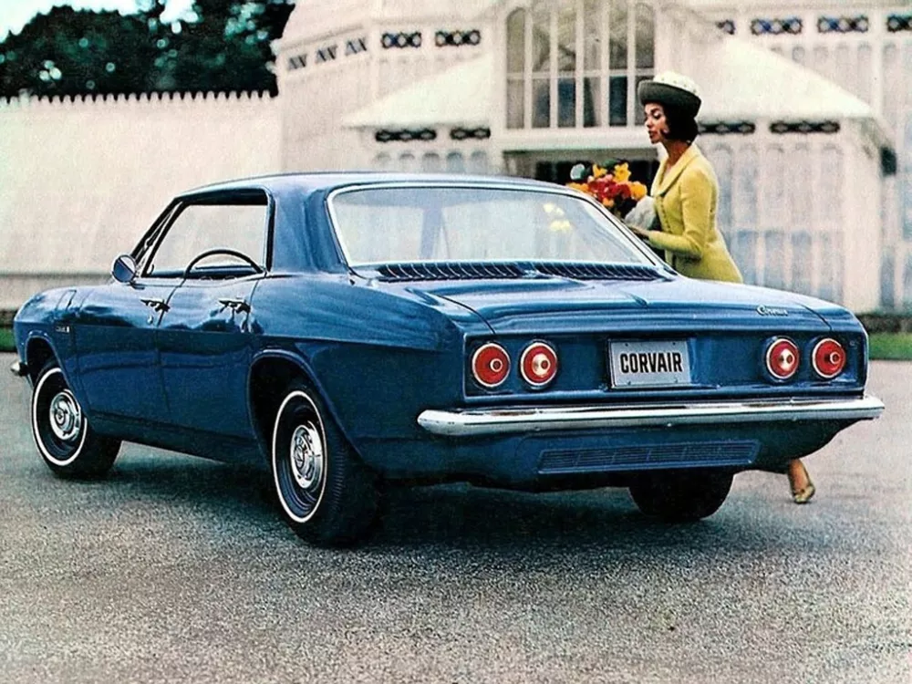 Автомобиль Chevrolet Corvair II Седан