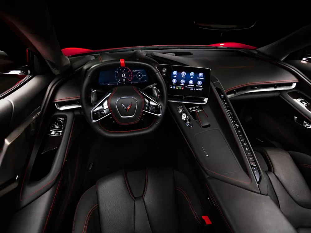 Автомобиль Chevrolet Corvette C8 Тарга