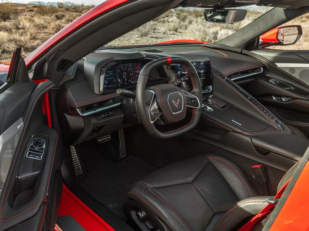 Автомобиль Chevrolet Corvette C8 Тарга