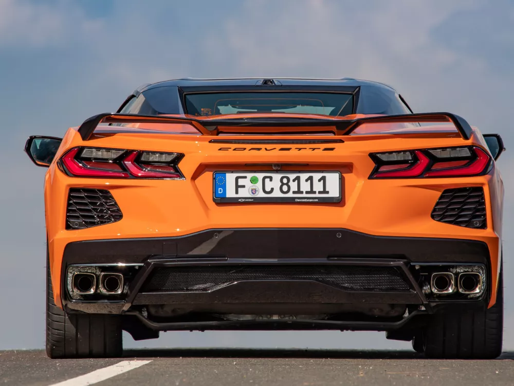 Автомобиль Chevrolet Corvette C8 Кабриолет