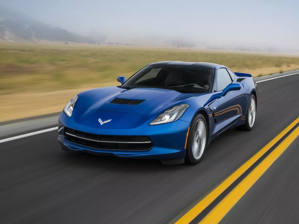 Автомобиль Chevrolet Corvette C7 Купе