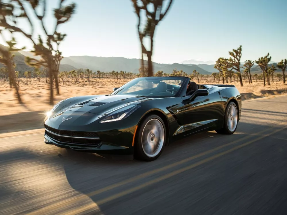 Автомобиль Chevrolet Corvette C7 Кабриолет