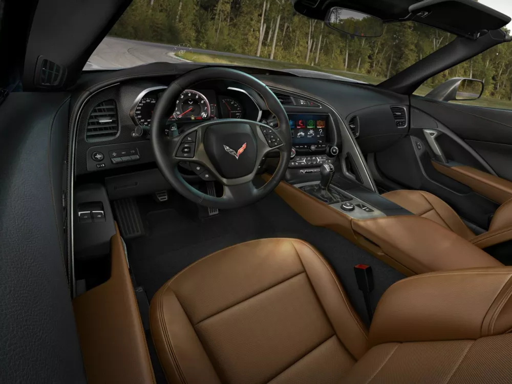 Автомобиль Chevrolet Corvette C7 Купе