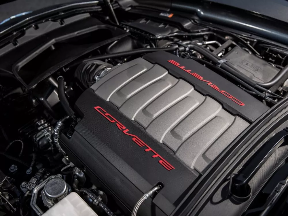 Автомобиль Chevrolet Corvette C7 Кабриолет