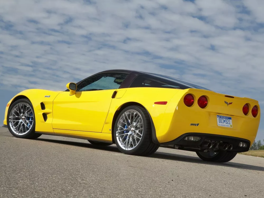 Автомобиль Chevrolet Corvette C6 Тарга