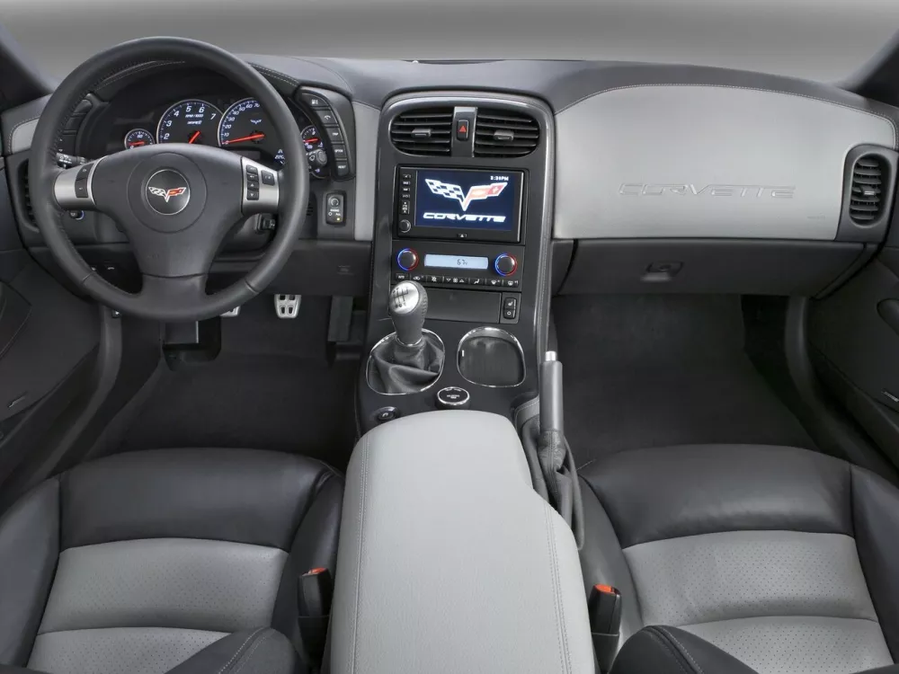 Автомобиль Chevrolet Corvette C6 Тарга