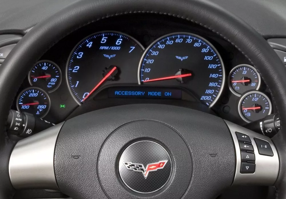 Автомобиль Chevrolet Corvette C6 Кабриолет