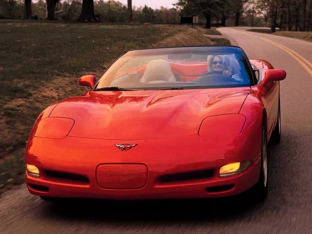 Автомобиль Chevrolet Corvette C5 Родстер