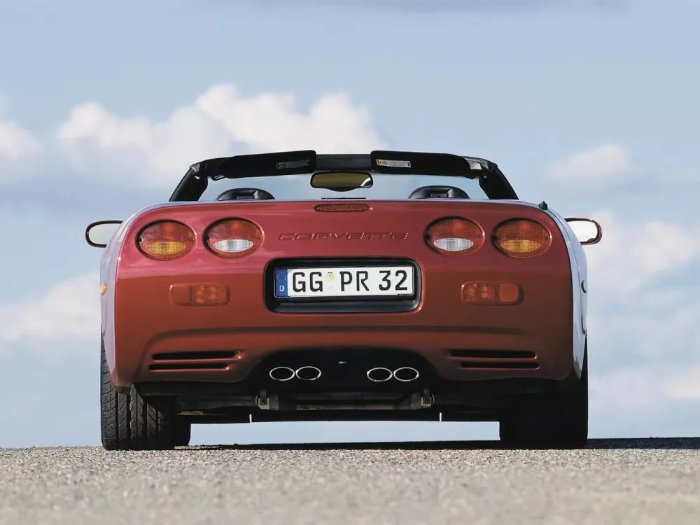 Автомобиль Chevrolet Corvette C5 Родстер FRC