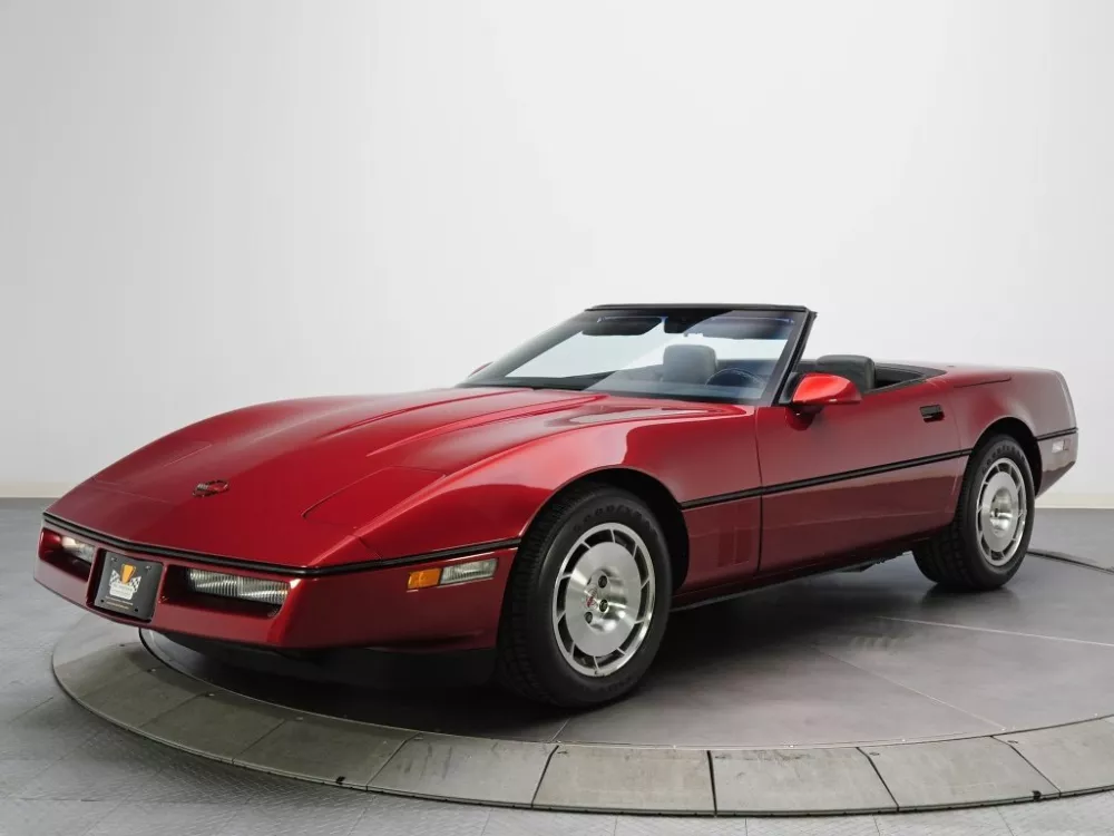 Автомобиль Chevrolet Corvette C4 Кабриолет
