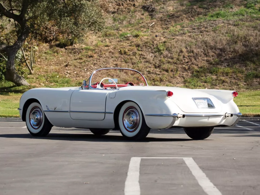 Автомобиль Chevrolet Corvette C1 Кабриолет