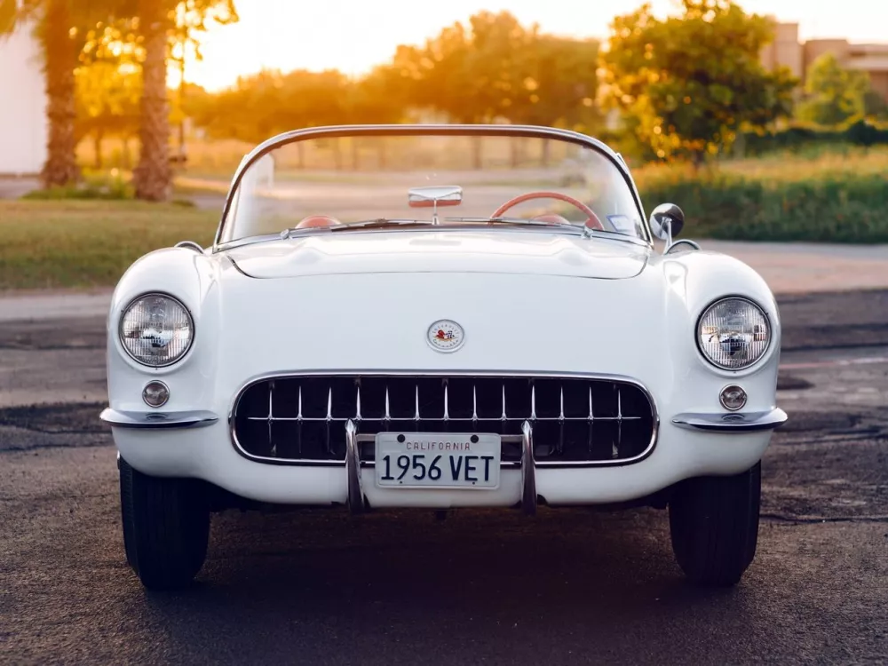 Автомобиль Chevrolet Corvette C1 Купе