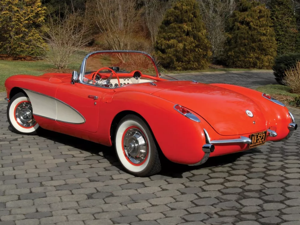 Автомобиль Chevrolet Corvette C1 Купе